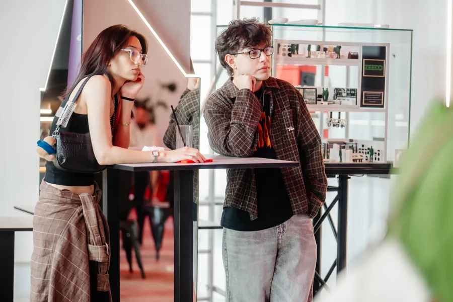 Networking la bar