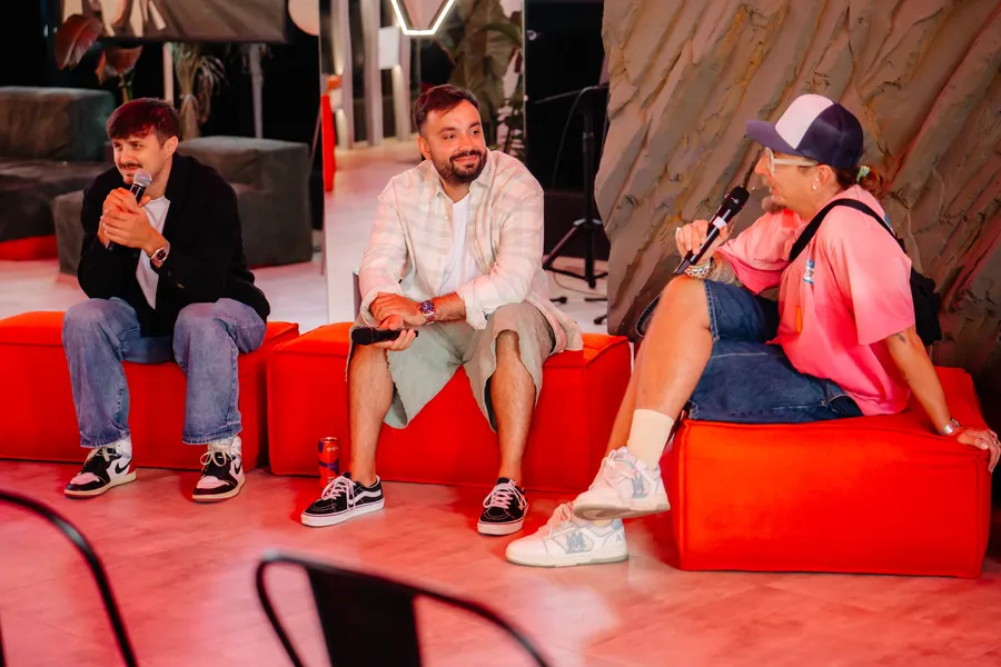 Discuție la Open Talks